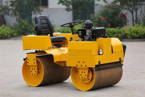 小型壓路機(jī)安全?？考记? title=